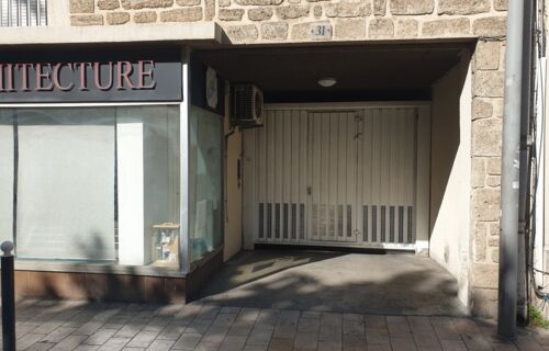 Location parking centre ville Montpellier Boulevard Louis Blanc (34)