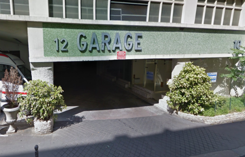 Grande Place de Parking Paris 9