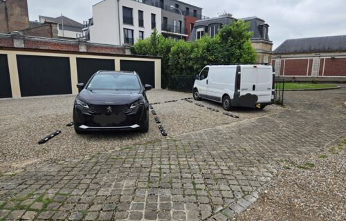 Parking près de la collégiale Saint Vulfran - 80100 ABBEVILLE