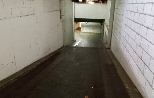 Loue place de parking Moto quartier NATION, Paris 11ème (58 rue de Montreuil). Emplacement très recherché !