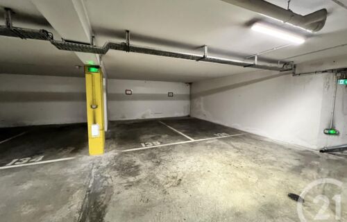 Parking Chartres proche des épars