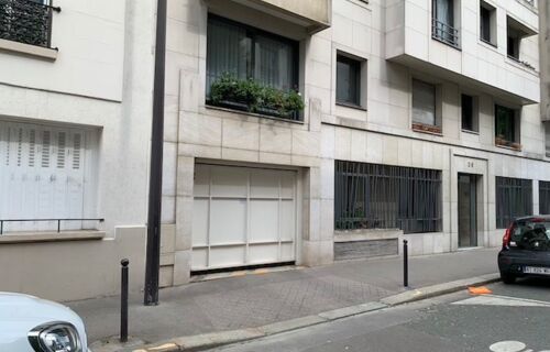 Location place parking souterrain à Paris 13ème