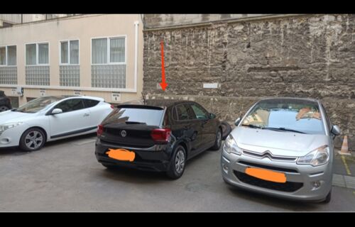 Parking proche rond point de la République, Clichy