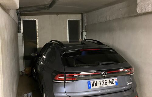 Parking avec navette 24/7 aéroport de Nantes