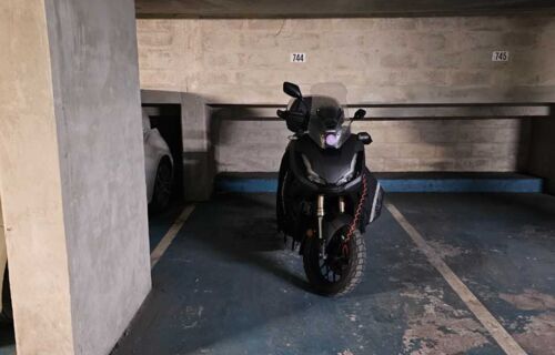 90€ / Paris 75017 - 132 Rue De Tocqueville