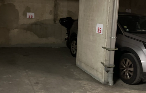 Location parking Paris Quai de la Seine (75)