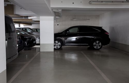 2 places de parking - Gare de Bécon-Les-Bruyères
