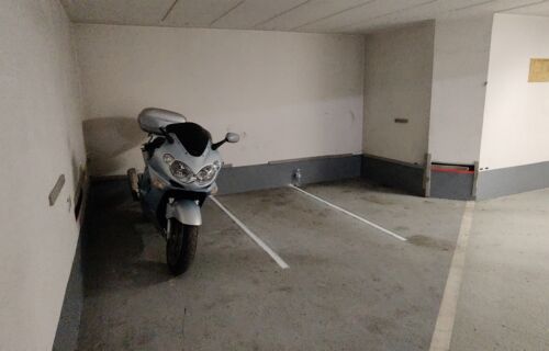 Parking moto Paris proche République / Marais / Bastille