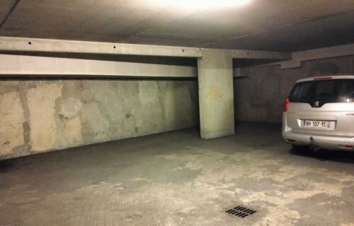 Parking 19E (75019)