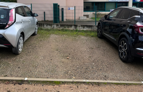 Place de parking à louer à Écully – Sécurisée 24h/24