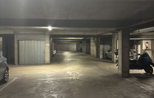 Parking moto – 45€/mois – Paris 20ème - Métro Alexandre Dumas/Cimetière du Père Lachaise