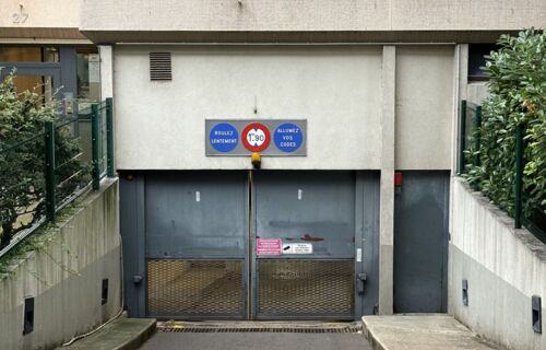 Parking sécurisé – 90€/mois - Paris 20ème - Métro Alexandre Dumas/Cimetière du Père Lachaise