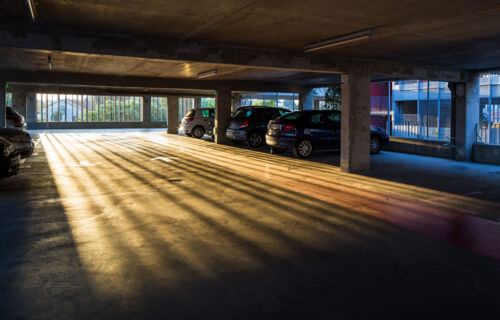 parking les secheries Begles