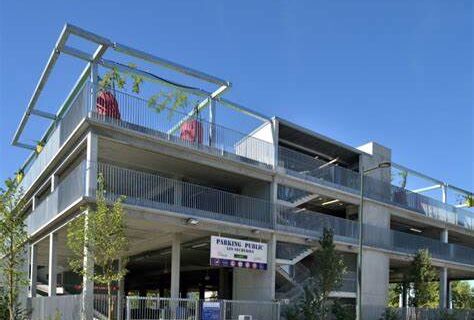 parking les secheries Begles