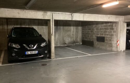Parking à louer à Paris, 23, Rue Trousseau