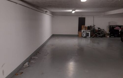 PARKINNG 32 RUE CARNOT NOISY LE GRAND