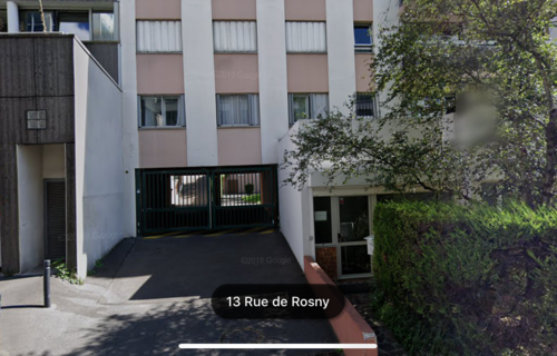 Parking près de la Mairie de Montreuil