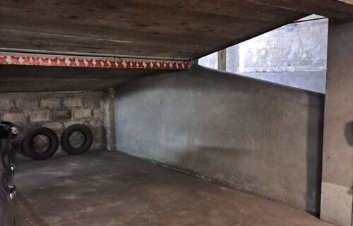 Parking Paris 10 (proximité Pl. Franz Liszt)
