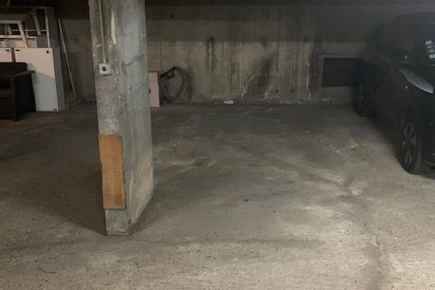 Location place de parking souterrain Antony Impasse des 7 Vertus (92)
