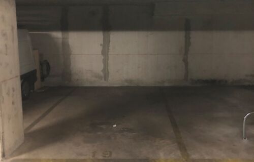 PARKING COUVERT RUE barberis  06300 NICE
