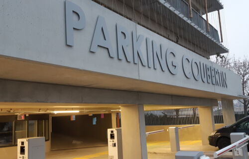 PARKING COUBERTIN