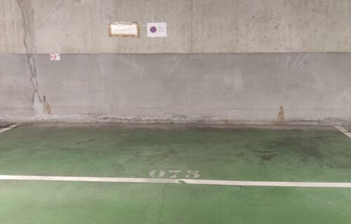 Parking Face au Parc Des Expositions Porte de Versailles - Palais des Sports