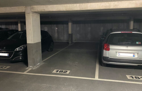 Parking près des gares RER et TGV de Massy-Palaiseau
