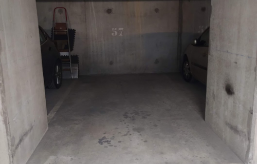 Parking proche la defense