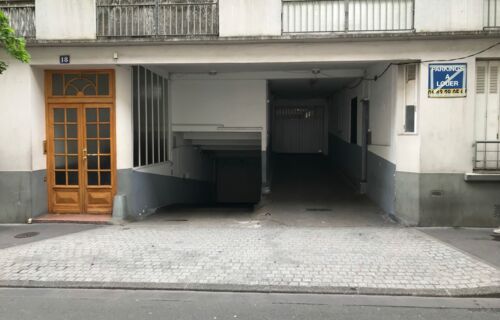 Parking metro Berault