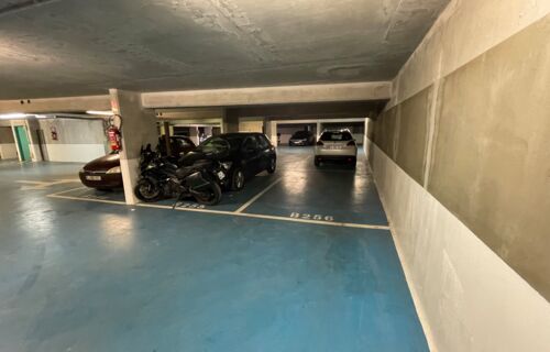 Parking Clichy La Garenne  (Metro 13&14 / Ligne L paris St Lazare La Défense)