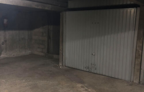 Une place dans un garage quartier gare Part Dieu Lyon