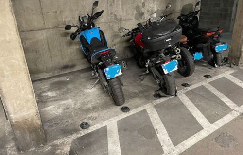 Parking moto Rue Oberkampf 75011 Paris / proche métro Ménilmontant