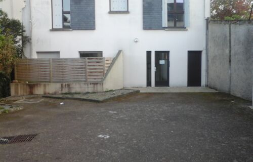 Place de parking dans le sud-ouest de Rennes
