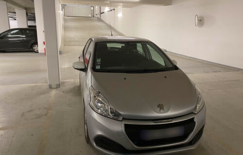 Parking sous vidéo-surveillance à louer