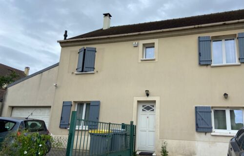 Places de stationnement à Moussy-le-Neuf, près de CDG