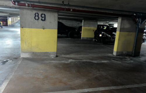 Parking rue de Paradis