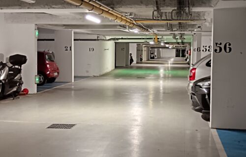 Parking St Ouen proche Pte Clignancourt