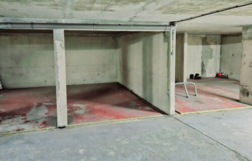 Parking Sécurisé Boulevard Voltaire Proche Métro Charonne