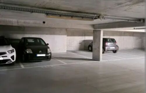 Parking a louer centre de Châtillon