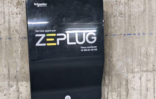 Place de parking avec borne Zeplug – Quartier Jourdain / Buttes Chaumont