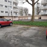 Place de parking proche gare et tout commerce.
