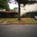 Places de parking situé à l'entrée du golf de seilh