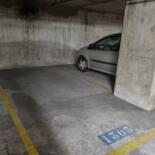 Parking sous terrain près de la gare RER A Joinville-le-Pont