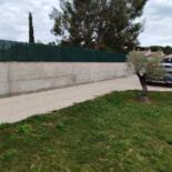Place dans jardin fermé à 11 min de la gare TGV d'Aix en Provence et 8min de l'aéroport Marseille Provence