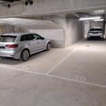 Parking XL 3.4m de large sécurisé