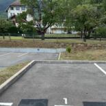 Parking, proche du Cern, Aéroport, Jura