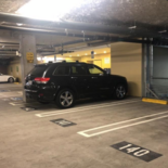 Parking à 2 min du bus / T2 pour la Défense / Uarena